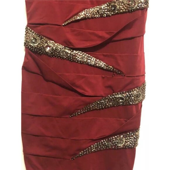 Nikibiki Women's Small NEW Top Stunning - Picture 2 of 3